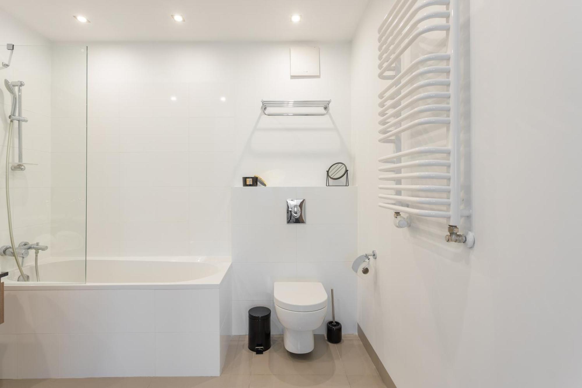 Golden Apartments Warsaw - Browary Warszawskie - Luxury & Cozy Apartments - Oxygen Residence- Wronia Екстериор снимка